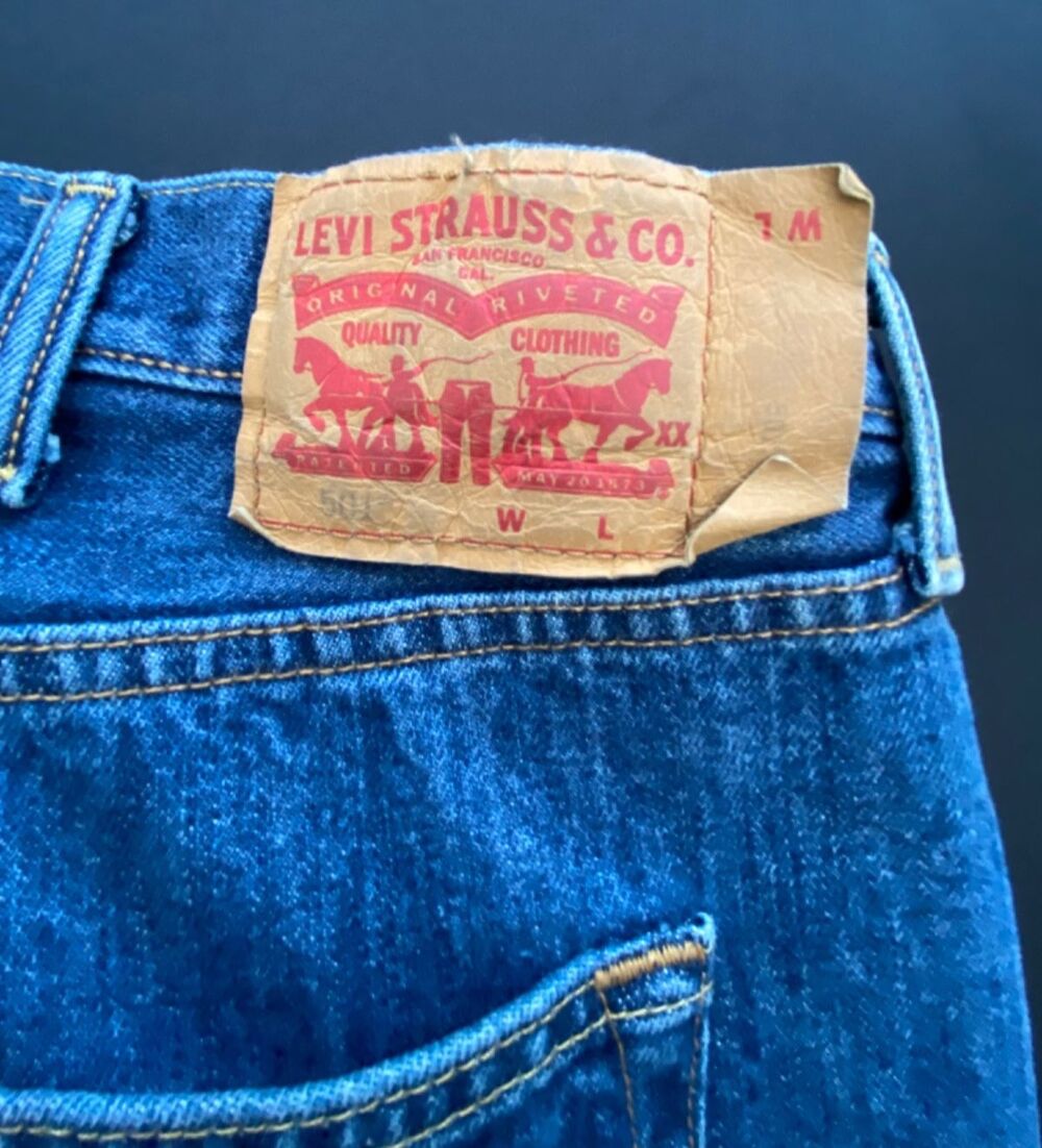 Levis 501 Regular Fit Straight Leg Blue Jeans Mens 46X30 Red Tab 5 Pocket Denim - Picture 7 of 12